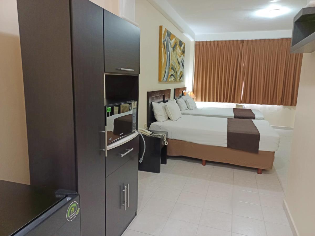 Hotel Villa Margaritas Виляермоса Екстериор снимка