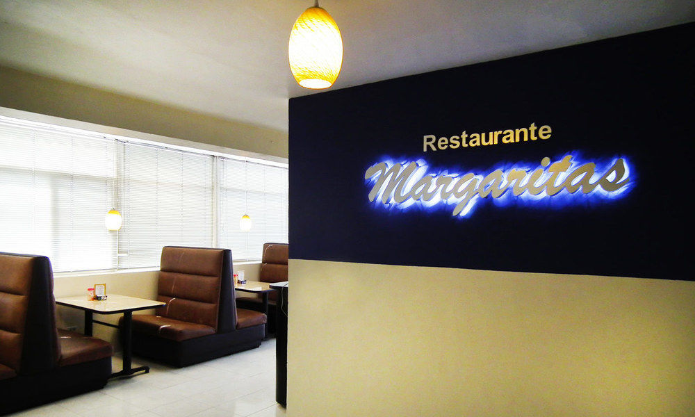 Hotel Villa Margaritas Виляермоса Екстериор снимка