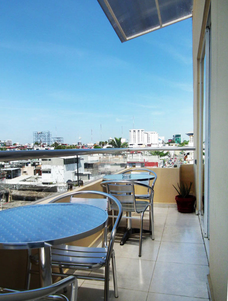 Hotel Villa Margaritas Виляермоса Екстериор снимка